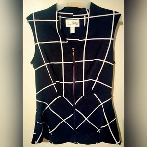 NWT Joseph Ribkoff Top